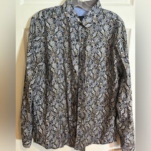 Dress shirt :Rue Saint Parick Montreal